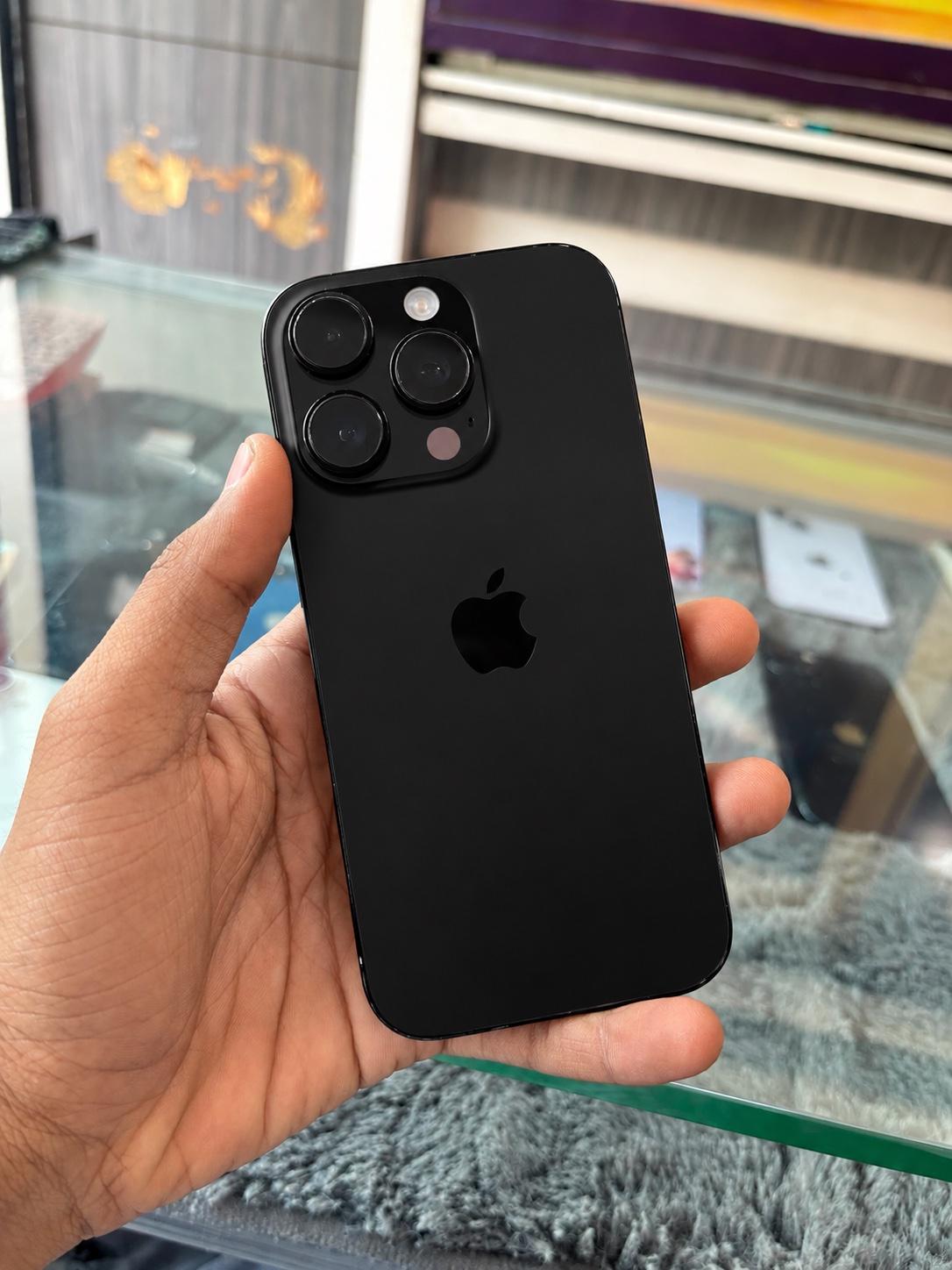 Apple iPhone 16 pro